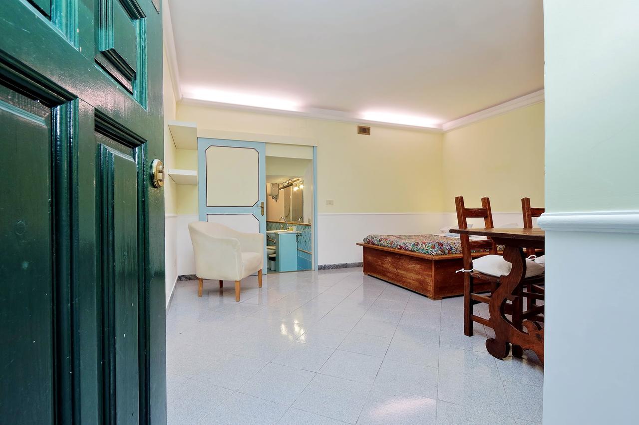 Characteristic Apartment Just Beside The Vatican Rom Exterior foto